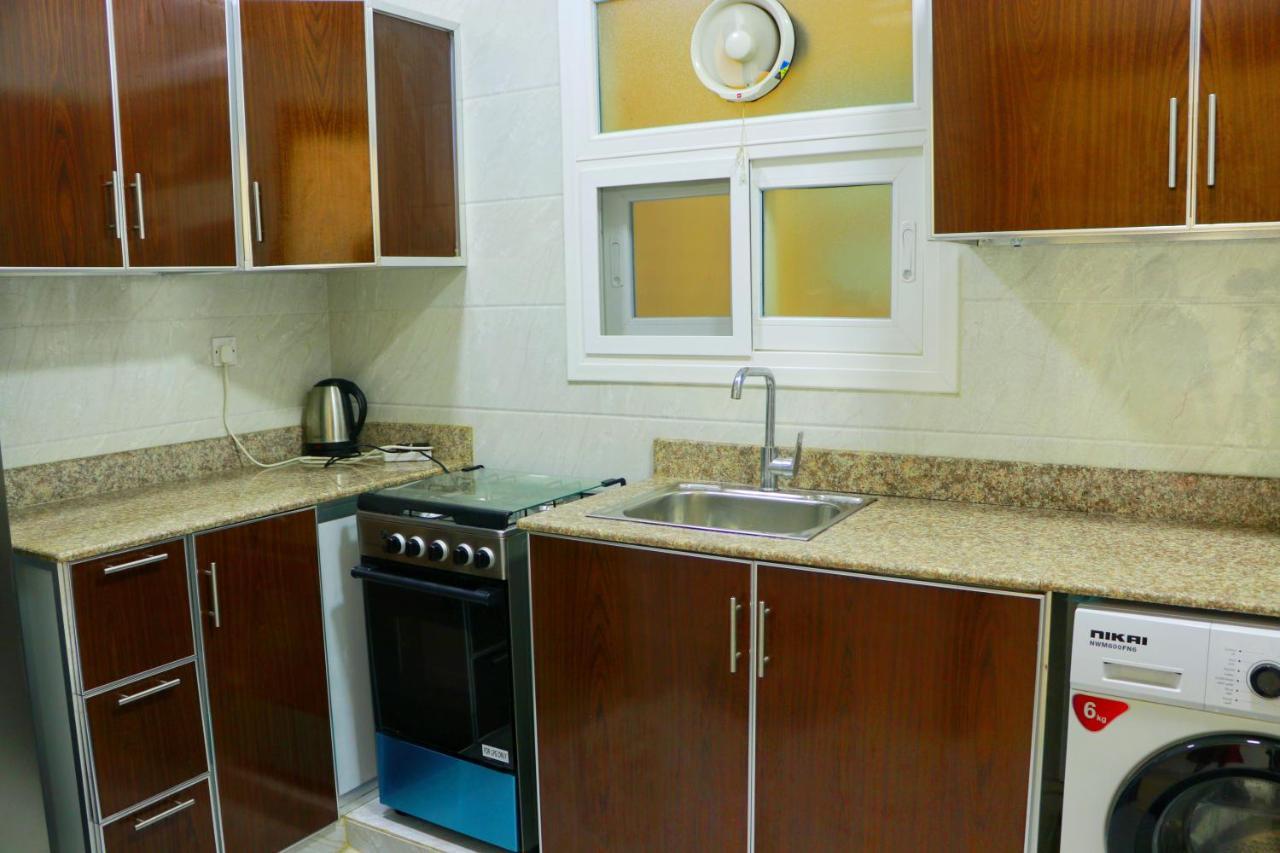 Almansor Furnished Apartment 3 Salalah Buitenkant foto